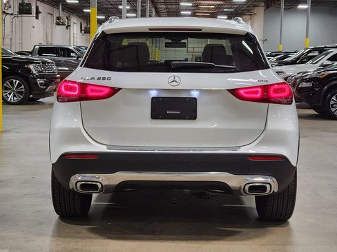 Used 2023 Mercedes-Benz GLA 250 4MATIC image 10