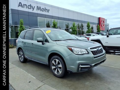 Used 2017 Subaru Forester 2.5i Limited AWD/4WD image 1