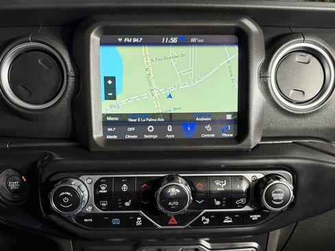 Used 2021 Jeep Wrangler Unlimited Rubicon 4xe w/ Steel Bumper Group image 21