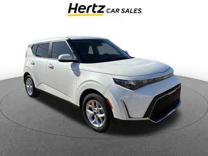 Used 2025 Kia Soul LX w/ LX Technology Package