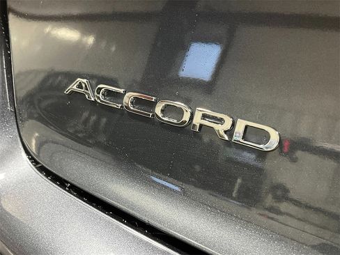 New 2025 Honda Accord SE image 5