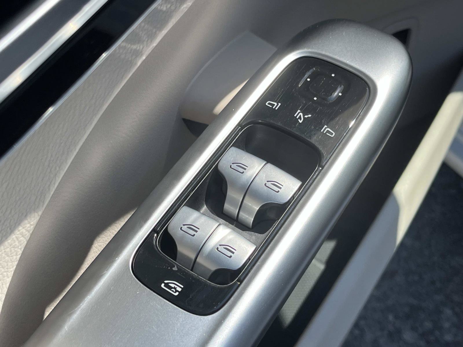 Certified 2024 Mercedes-Benz C 300 Sedan image 29