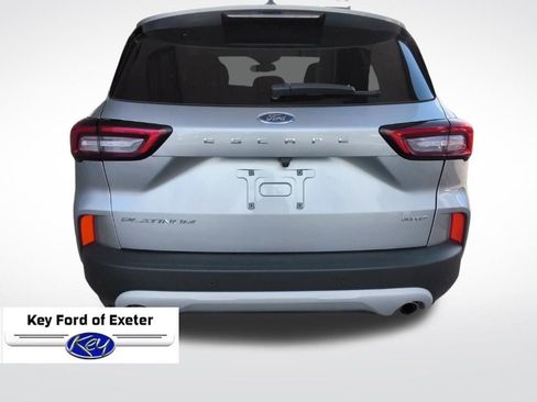 Used 2023 Ford Escape Platinum AWD/4WD image 10
