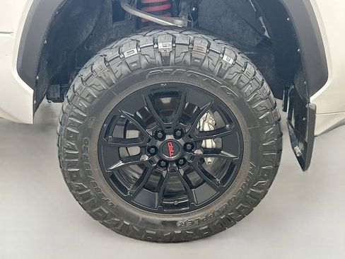 Used 2024 Toyota Tundra SR5 w/ SR5 Premium Package AWD/4WD image 28