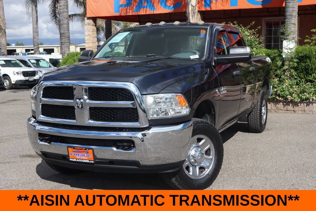 Used 2015 RAM 3500 Tradesman w/ Chrome Appearance Group AWD/4WD image 4