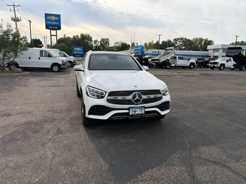 Used 2021 Mercedes-Benz GLC 300 4MATIC image 15