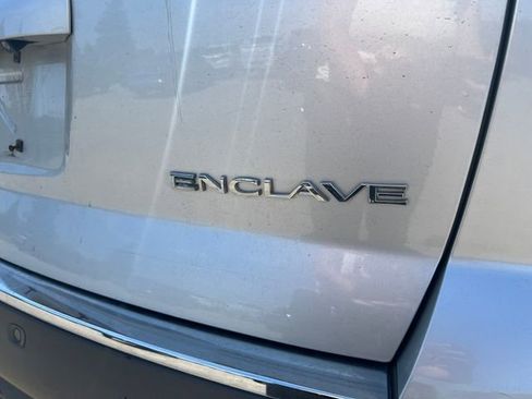 Used 2010 Buick Enclave CX w/ Driver Confidence Package FWD image 10