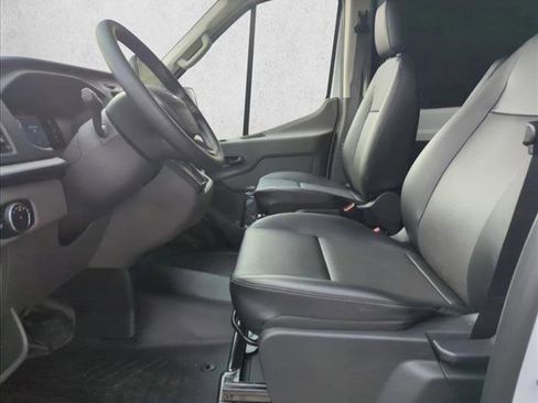 New 2026 Ford Transit 250 148 Medium Roof image 4