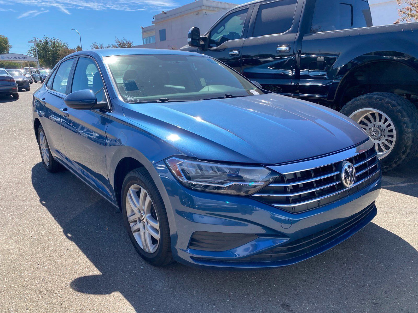 Used 2019 Volkswagen Jetta S w/ Driver Assistance Package FWD image 3