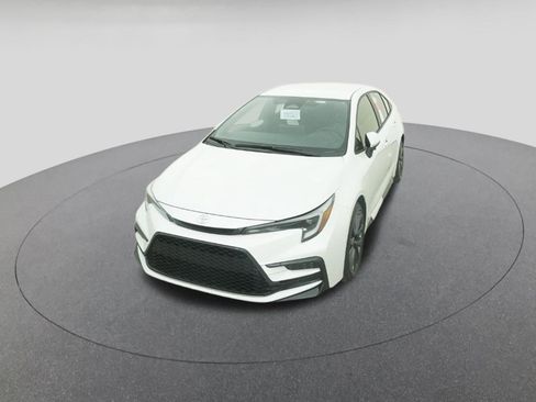New 2026 Toyota Corolla SE image 16