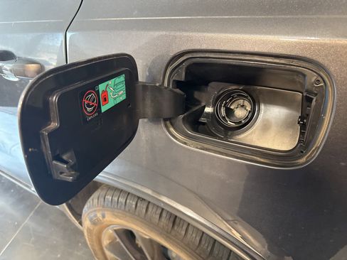 Used 2017 Dodge Durango R/T w/ Blacktop Package image 11