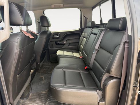 Used 2017 Chevrolet Silverado 1500 LTZ Z71 w/ LTZ Plus Package AWD/4WD image 13