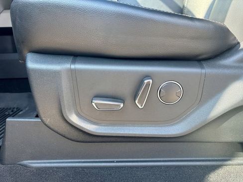 Used 2019 Ford F250 Lariat AWD/4WD image 12