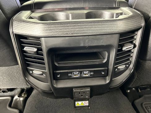 Used 2023 RAM 2500 Limited AWD/4WD image 20