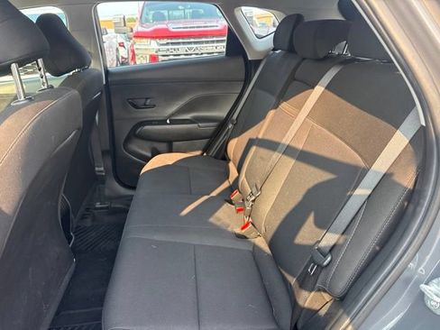 Used 2025 Hyundai Kona SE AWD/4WD image 27
