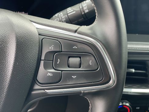 Used 2025 Buick Encore GX Preferred image 12