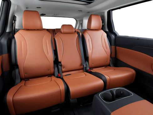 New 2026 Kia Carnival SX Prestige FWD image 16