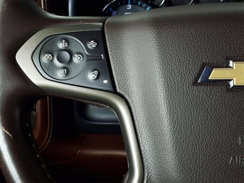 Used 2017 Chevrolet Silverado 1500 High Country image 19