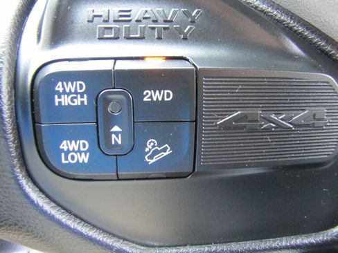 Used 2023 RAM 2500 Big Horn w/ Level 1 Equipment Group AWD/4WD image 41