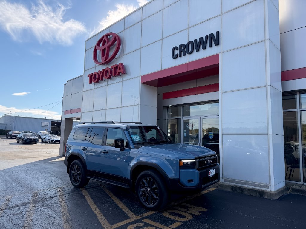 Used 2025 Toyota Land Cruiser w/ Premium Package AWD/4WD image 1