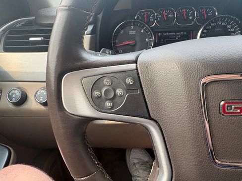 Used 2015 GMC Yukon SLE w/ Convenience Package AWD/4WD image 18