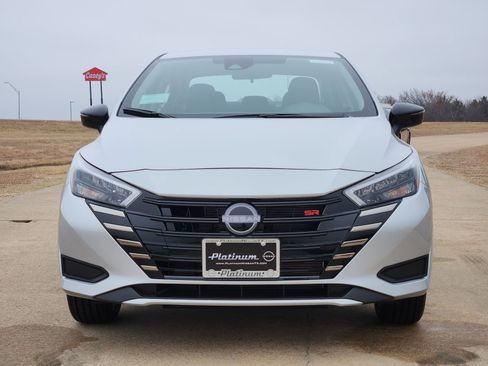 New 2025 Nissan Versa SR image 6