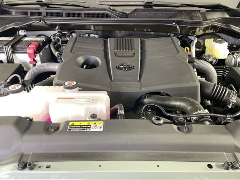 New 2026 Toyota Tundra SR5 image 10