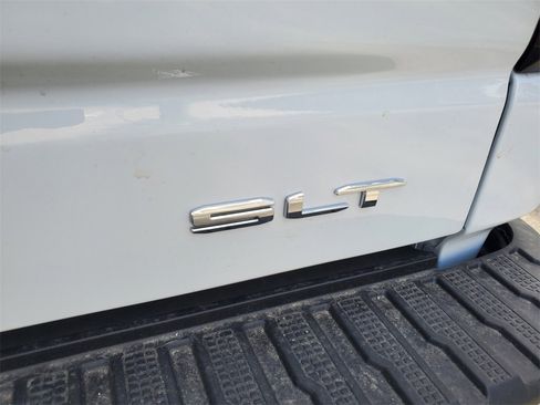 New 2026 GMC Sierra 1500 SLT w/ SLT Premium Plus Package image 32