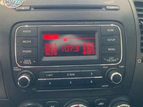 Used 2015 Kia Forte LX w/ Popular Package image 15