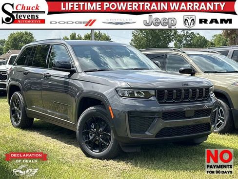 New 2026 Jeep Grand Cherokee Altitude AWD/4WD image 1
