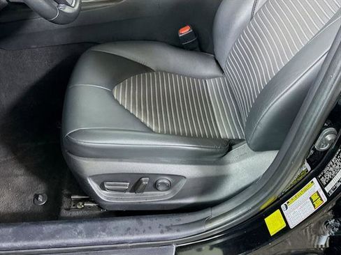 Certified 2022 Toyota Camry SE FWD image 23