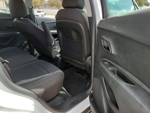 Used 2017 Chevrolet Trax LS w/ LPO, Cargo Package image 25