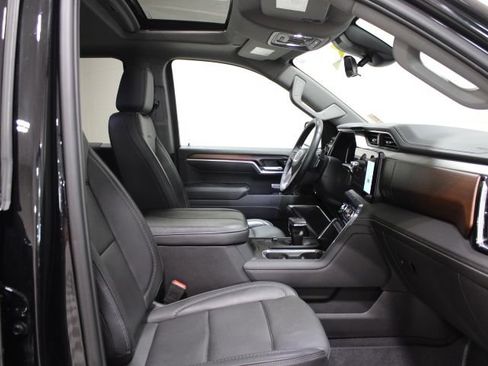 Used 2025 GMC Sierra 1500 Denali w/ Denali Reserve Package AWD/4WD image 27