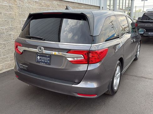 Used 2019 Honda Odyssey EX image 3
