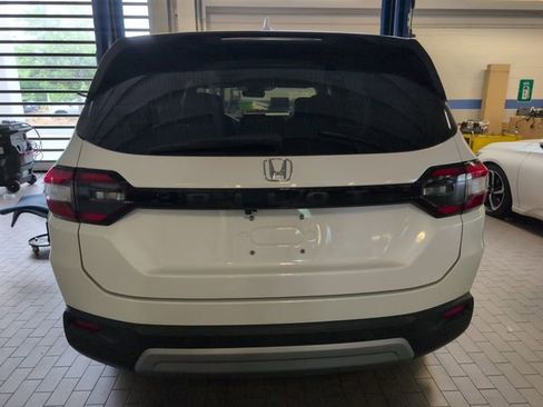 Used 2024 Honda Pilot EX-L image 3