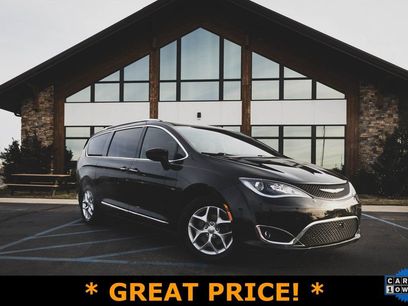 Used 2020 Chrysler Pacifica Touring-L