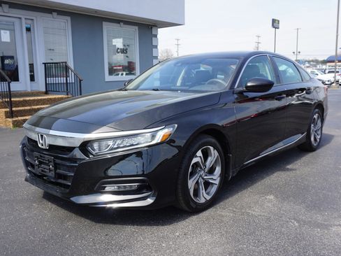 Used 2020 Honda Accord EX image 1