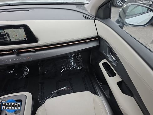 Used 2023 Nissan Ariya AWD image 55