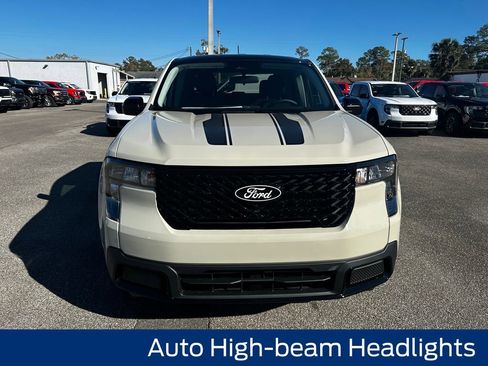 New 2025 Ford Maverick XLT w/ Black Appearance Package image 10