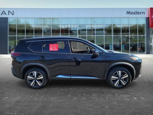 Certified 2023 Nissan Rogue SL image 4