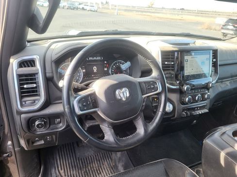 Used 2023 RAM 1500 Laramie image 12