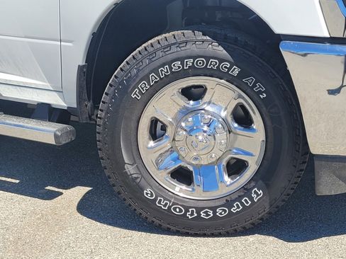 New 2024 RAM 2500 Tradesman w/ Chrome Appearance Group image 4