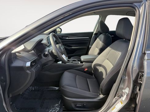 Used 2021 Nissan Altima 2.5 SV image 10