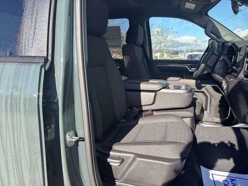 New 2026 Chevrolet Silverado 2500 LT image 26