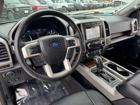Certified 2019 Ford F150 Lariat w/ Equipment Group 502A Luxury image 3