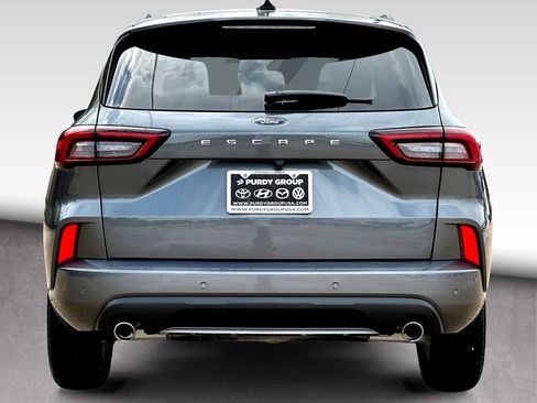 Used 2024 Ford Escape ST-Line w/ Tech Pack #1 FWD image 7