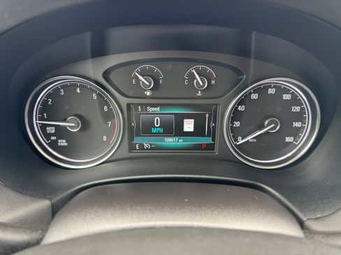 Used 2019 Buick Enclave Premium w/ Experience Buick Package FWD image 19