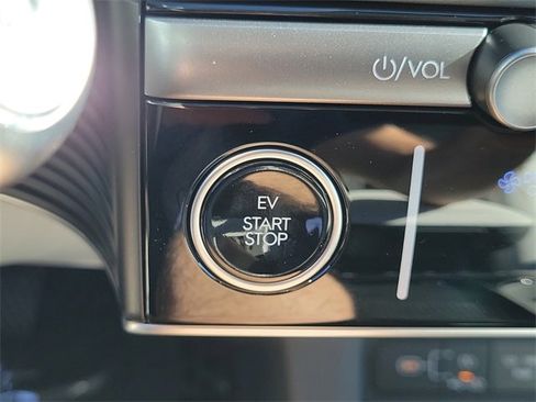 New 2026 Hyundai Ioniq 5 Limited image 9