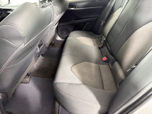Used 2024 Toyota Camry LE FWD image 17
