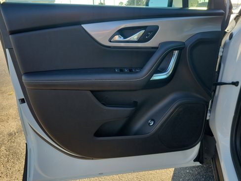 Used 2024 Chevrolet Blazer LT image 16